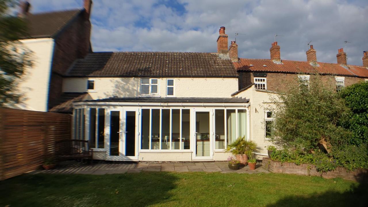 Holly Cottage, Hidden Gem In The Yorkshire Wolds Welton  Exterior photo
