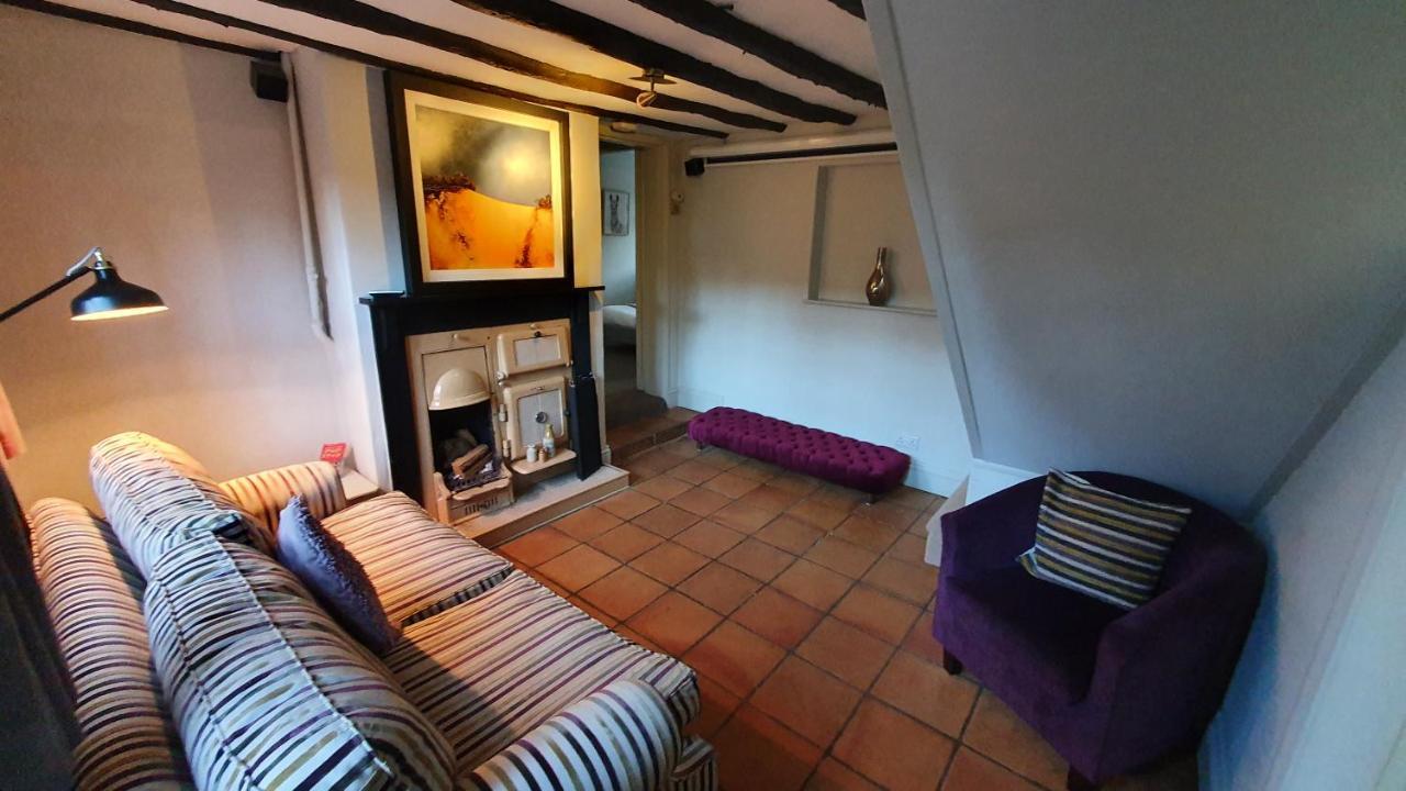 Holly Cottage, Hidden Gem In The Yorkshire Wolds Welton  Exterior photo